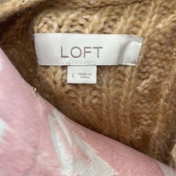 Loft Cable Knit Tan Boyfriend Oversize Sweater Size L - Picture 7 of 7